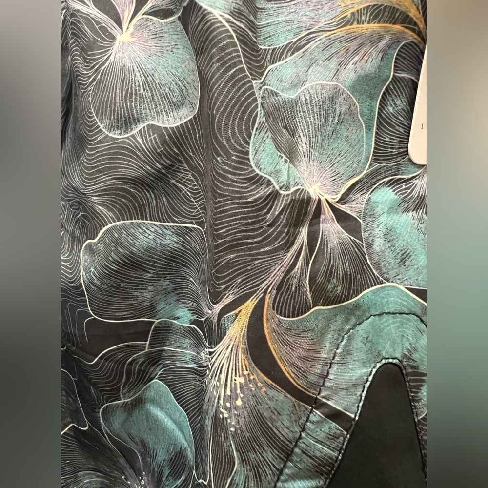 FP Movement by Free People New/Tags Medium Black and Teal Floral Athletic Shorts - Picture 3 of 9
